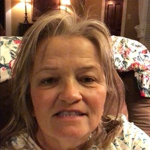 Meet your Posher, Beverly